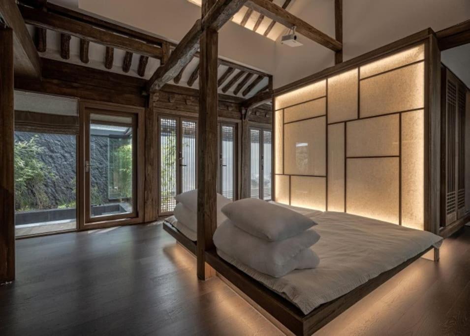 Present Stay Чонджу Экстерьер фото